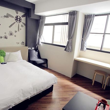 FUNDI Hotel Tainan Buitenkant foto
