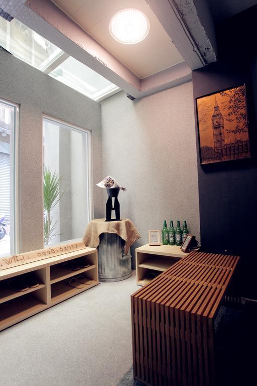 FUNDI Hotel Tainan Buitenkant foto