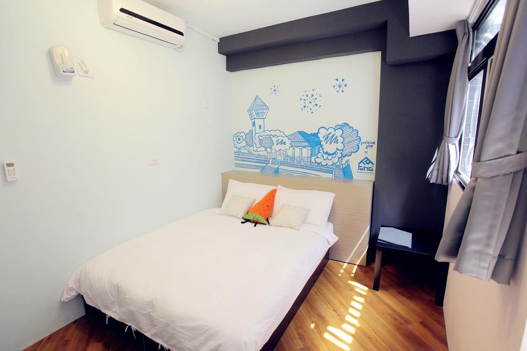 FUNDI Hotel Tainan Buitenkant foto
