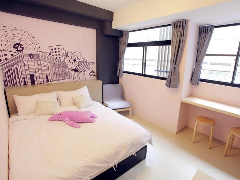 FUNDI Hotel Tainan Buitenkant foto
